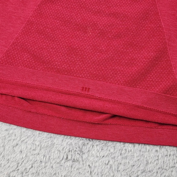 Lululemon Tank Top Womens Sz 8 Magenta Racerback Seamless Athletic Yoga Gym - Picture 11 of 13